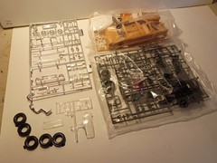 1995 Monogram ’55 Chevrolet Bel Air Convertible Model Car Kit. NOS, Opened Box.