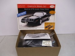Testors Snap Together Pontiac Firebird 1/24