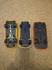 Group Of 3 Vintage Model Cars Scaled 1:24 Ford, Ferrari, Chevrolet. Italy&China