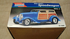 Monogram 7606 Dan Fink’s Custom Speedwagon Plastic Self-Assembly Kit Unbuilt1/25
