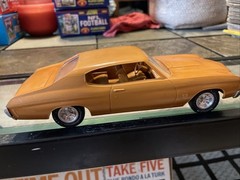 Rare Color AMT 1972 Chevy Chevelle Tan Metallic Dealer PROMO MODEL Car 1/25