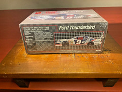 AMT ERTL 6740 Bill Elliott 1991 Coors Light NASCAR 1:25 Model Car Kit Sealed NEW
