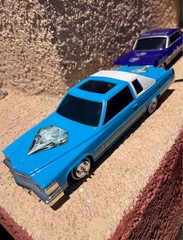 Vintage Lindberg Homie Hopper Ice Machine 79 Cadillac Lowrider 1/25