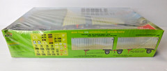 AMT #38684 Double Header- Two 27ft Exterior Post Doubles Vans 1/25 Plastic Kit