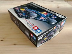 TAMIYA 1/20 Red Bull Racing Renault RB6 ”Grand Prix Collection No. 67” used