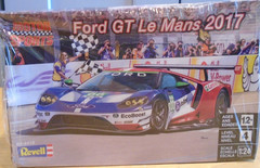 REVELL #4418 1/24 SCALE FORD GT LE MANS 2017 NEW IN DAMAGED BOX