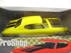 AMT – PRO SHOP – 1972 CHEVROLET CHEVELLE SS 454 – 1/25 PREPAINTED MODEL KIT