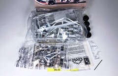 1:25 AMT 6740 1991 #9 Coors Light Ford Thunderbird Bill Elliott – Open Box Mint