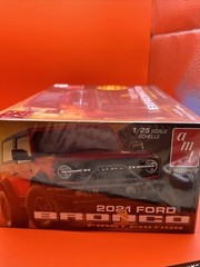 2021 Ford Bronco AMT Console Dash Shocks Brakes Diff Model Parts 1:25 New L4