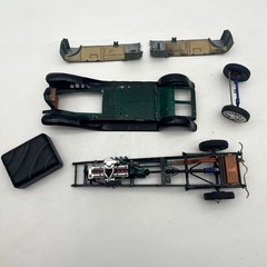 Hubley Model SJ Duesenberg Classic Unassembled Metal Car Kit 1/18 Scale #4864