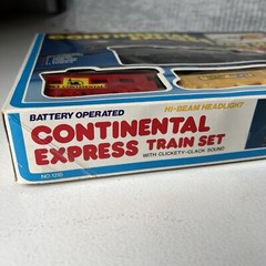 Train Set Battery Operated Continental Express Jumbos Internationals 15 Pieces