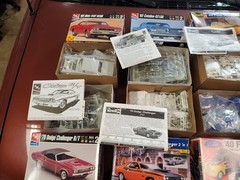 AMT Ertl Model Kits Revell