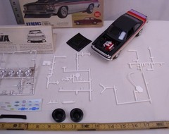 MPC 1977 CHEVY NOVA 3 IN 1 MODEL KIT 1:25 1-7707