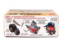 AMT1142M – 1972 Chevy Nova SS “Old Pro” 1:25 Scale Model Kit