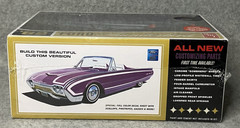 New AMT 1962 Ford Thunderbird 1/25 Scale Car Model Kit AMT682/12 SEALED
