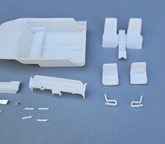 AMT 1/25 1965 PONTIAC BONNEVILLE SPORT COUPE INTERIOR AND RELATED PARTS