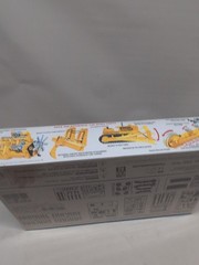 AMT 1086 Construction Bulldozer 1/25 Plastic Model Kit Factory Sealed