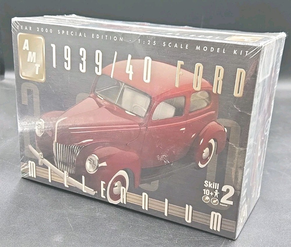 AMT 1/25 1939 / 40 Ford Millennium Special Edition Model Kit NEW Sealed # 30262