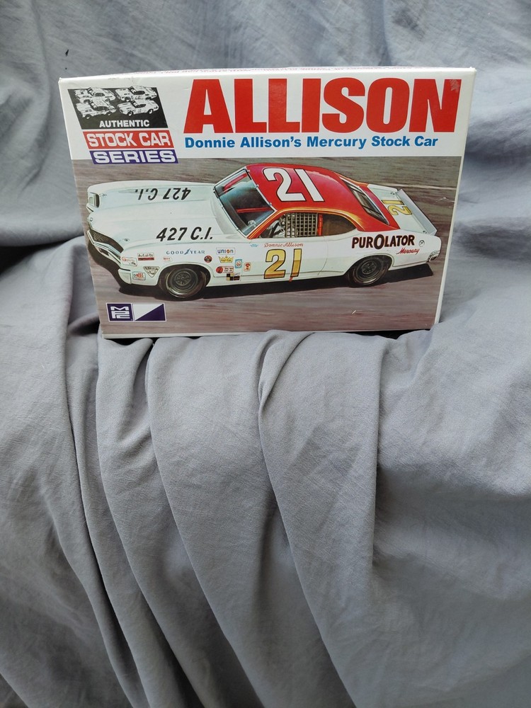 1:25 SEALED DONNIE ALLISON MERCURY STOCK CAR #21 PUROLATOR MPC