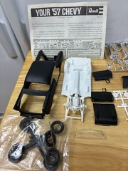 Vtg Revell 1957 Chevy Street Classics 1/25 H-1277 1971 Model Kit Pre- Owned