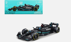 Bburago 28028GR 1/24 Mercedes-AMG F1 W14 E Performance #63 George