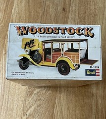 Vintage 1970’s Model Car Kit Lot of 8 Revell AMT Testors 1:25 1/25 1 sealed EXC