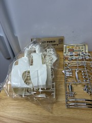 Vtg AMT 40 Ford Sedan Delivery Street Rods 1/25 T149 1974 Model Kit Pre-owned