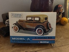 Hubley Model A Victoria Metal Model Car Kit Unassembled Ford MPN 4866