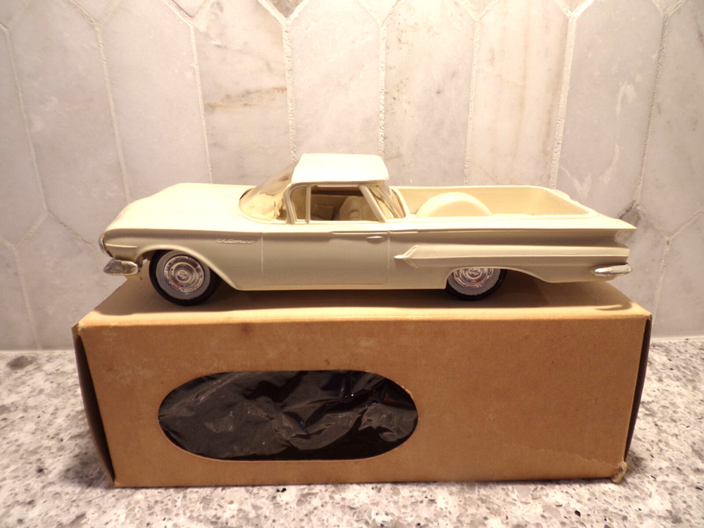 1960 CHEVROLET EL CAMINO Dealership Promo Model Car IN ORIGINAL BOX!