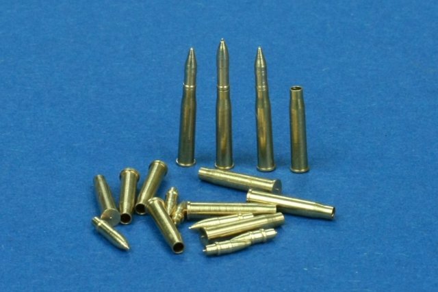 RB Model #48P04 1/48 85mm L/52 ZiS-S-53 & D-5 T-34/85, KV-85, SU-85 (Tamiya)