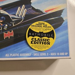 Polar Lights 1966 Batmobile 1:32 Model Kit Classic Edition POL821 Sealed Batman