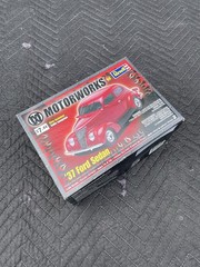 Motorworks by Revell ‘37 Ford Sedan 1:24 Plastic Model Kit