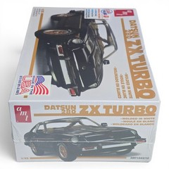 AMT Retro Deluxe DATSUN 280 ZX TURBO MODEL KIT 1:25 SCALE NEW/SEALED