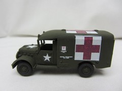 ROCO MINITANKS DBGM #223 US Army MASH 4077th M43 Dodge 3/4 ton Ambulance 1/87