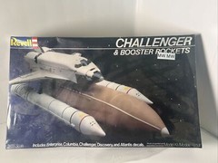 Challenger & Booster Rockets, 1:288 Scale, Vintage 1986 Collectible, New! MISB!