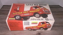 Lindberg Model car kit ” Little Red Wagon” 1965 Dodge hot rod truck Z159