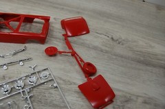 Monogram ’56 T-Bird Model Car Kit 1:24 Scale Pre-Owned Partially Assembled 1956