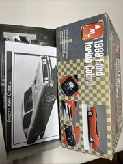 AMT 1:25 69 FORD TORINO COBRA MODEL KIT