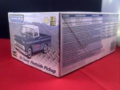 Revell 1/25 1966 Chevy Fleetside Pickup Plastic Model Kit