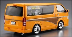 Aoshima 1/24 The Tuned Model Car(11)Kit Hot Company DNA Toyota Hiace TRH200V ’12