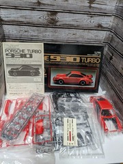 Union Plastic Model Porsche 930 Turbo Plastic Model Car Kit 1/20 Scale