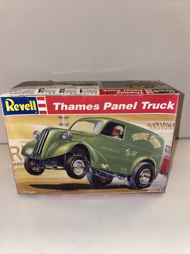Revell Thames Panel Truck Model Kit