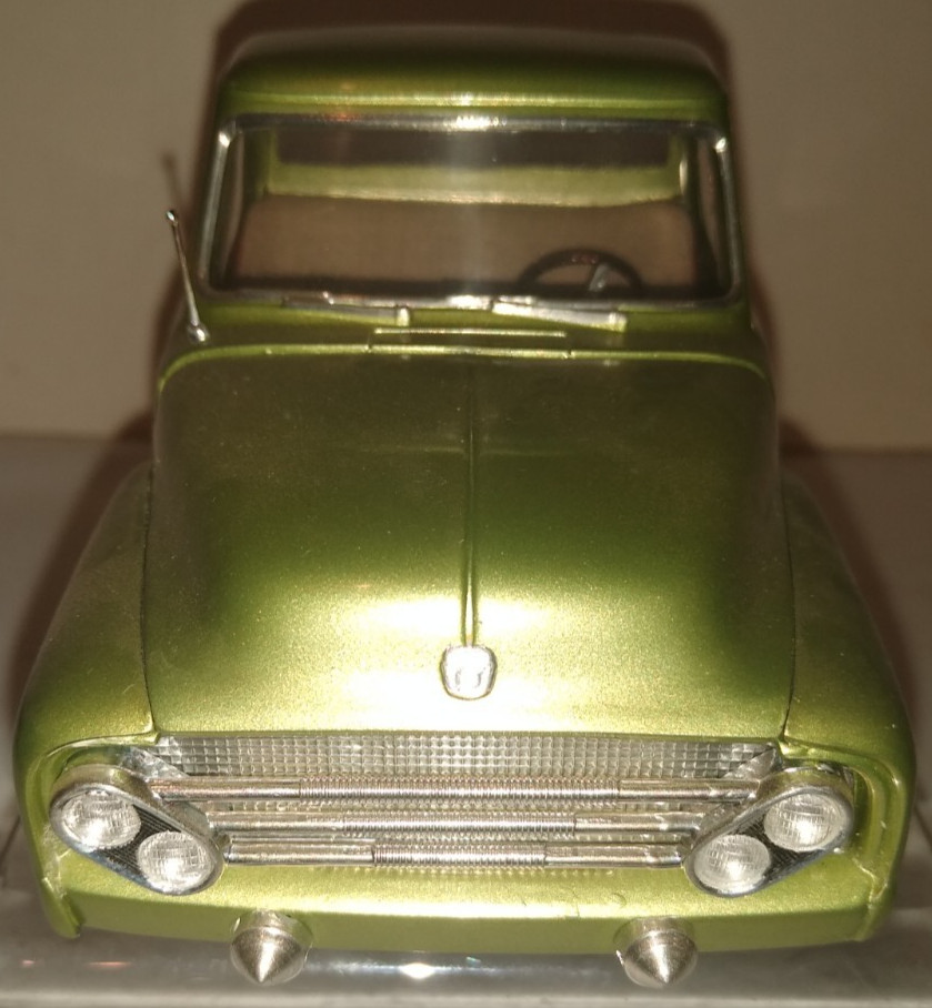 1953 AMT FORD F100 CUSTOM PICKUP TRUCK PROFESSIONAL BUILT MODEL KIT
