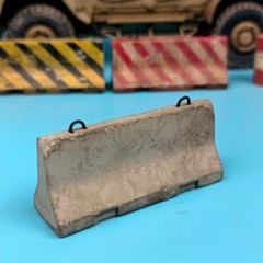 Diorama 1/35 Scale Cement Barriers Model Tank Military Scene Accessories Props
