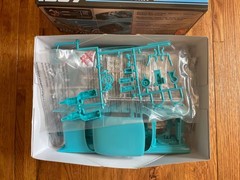 AMT 638M/12 1957 CHEVY BEL AIR 1/25 SCALE MODEL KIT NEW OPENED