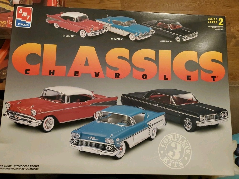 Amt 8099 Classics Chevrolet Model Kit 1/25 Scale, 3 Complete Kits, NOB