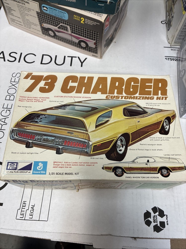MPC 1973 DODGE CHARGER ORIGINAL UNBUILT KIT #1-7307-225 As Is