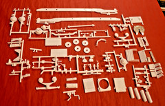 AMT International Transtar Eagle 4300 Chassis Radiator and Battery Box 1/25