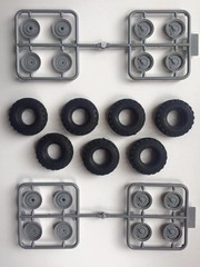 Soviet Six-Wheel Army Truck (New Tool) — Plastic Model Military Vehicle Kit —