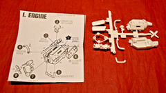 AMT 32 Ford Flat Head V8 Engine 1/25